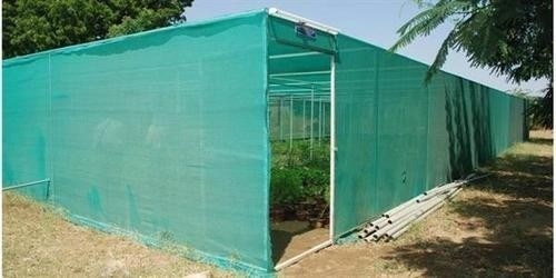 Υψηλής παραγωγικότητας HDPE Green Shade Net Suppliers Μηχανή με διαφορετικά χαρακτηριστικά και ανοιχτό γρανάζι